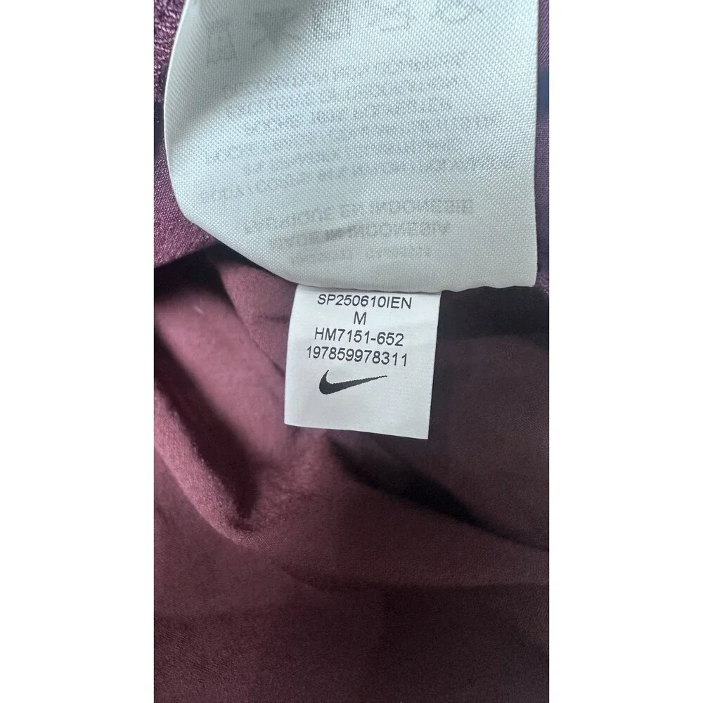 Nike Tech Woven Windbreaker Hooded Jacket Burgundy Mens Medium HM7151-652 NEW